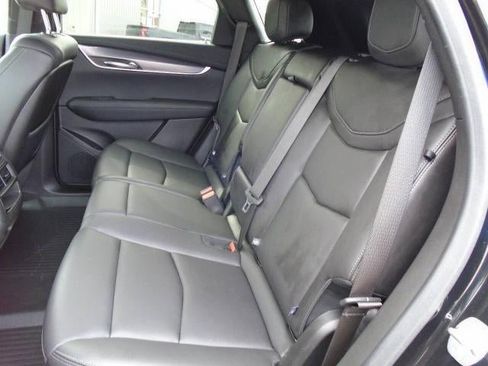 Used 2024 Cadillac XT5 Luxury w/ LPO, Floor Liner Package AWD/4WD image 21