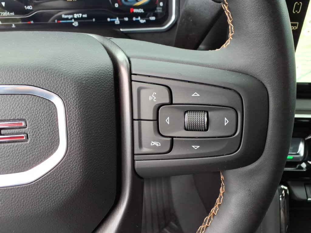 Used 2026 GMC Sierra 2500 AT4 w/ AT4 Premium Plus Package AWD/4WD image 34