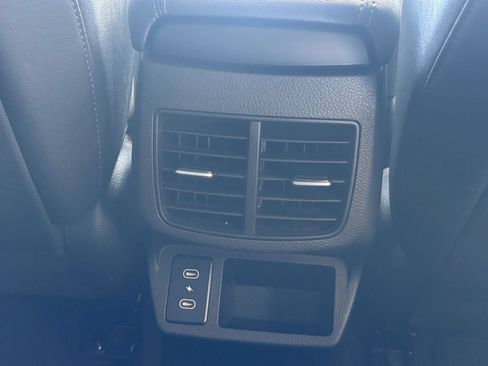 Used 2025 Kia Seltos S FWD image 22
