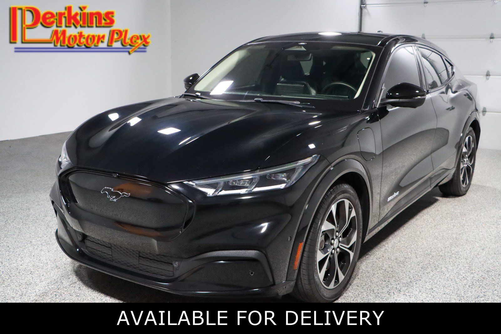 Used 2023 Ford Mustang Mach-E Premium RWD image 1