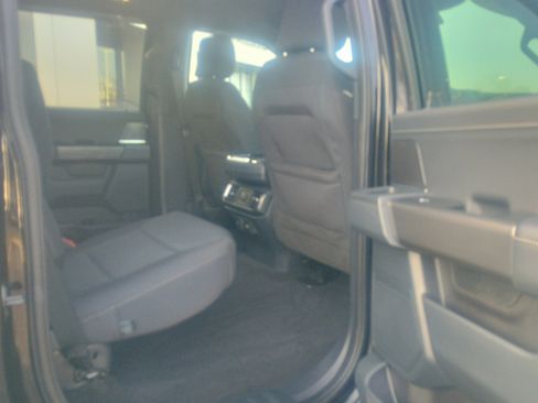 Used 2022 Ford F150 XLT w/ Equipment Group 302A High image 16