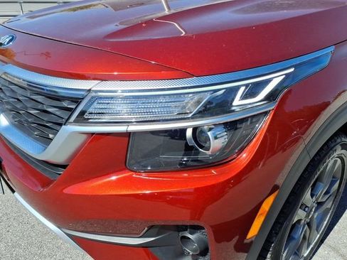 Used 2021 Kia Seltos S AWD/4WD image 13