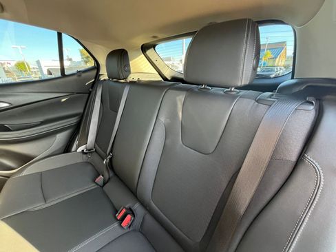 Used 2025 Buick Encore GX Preferred image 25