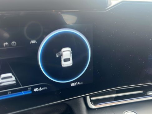 Certified 2024 Hyundai Elantra SEL image 13