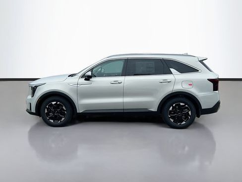 New 2026 Kia Sorento S FWD image 4