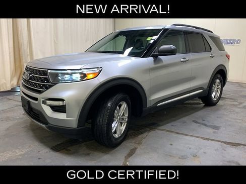 Used 2022 Ford Explorer XLT w/ Equipment Group 202A AWD/4WD image 7