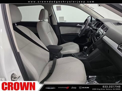 Used 2019 Volkswagen Tiguan S FWD image 10