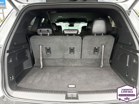 Certified 2025 Buick Enclave Preferred AWD/4WD image 5