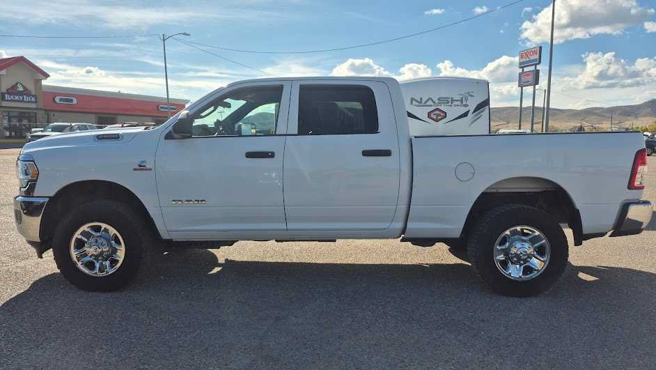 Used 2021 RAM 2500 Tradesman w/ Chrome Appearance Group AWD/4WD image 9