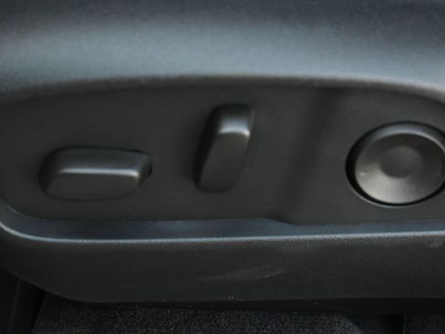 New 2026 Chevrolet Equinox ACTIV image 12