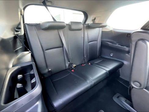 Used 2024 Toyota Grand Highlander AWD image 28