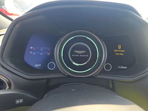 Used 2019 Aston Martin DB11 Volante RWD image 4
