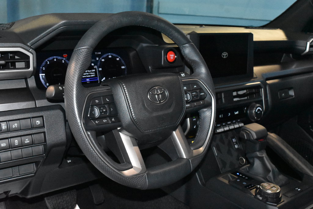 Used 2026 Toyota 4Runner TRD Off-Road AWD/4WD image 2