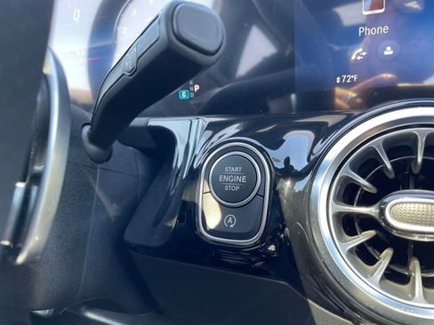 New 2025 Mercedes-Benz GLA 250 image 26