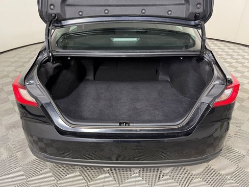 Used 2025 Toyota Camry LE image 30