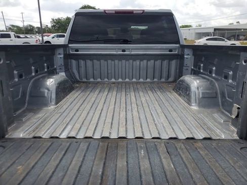 Used 2024 GMC Sierra 1500 SLE image 6