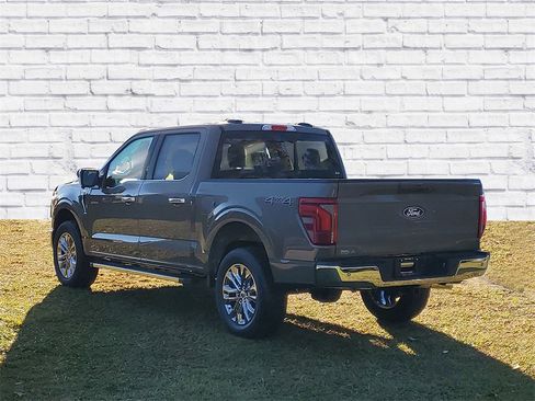New 2025 Ford F150 Lariat w/ Equipment Group 501A Mid image 3