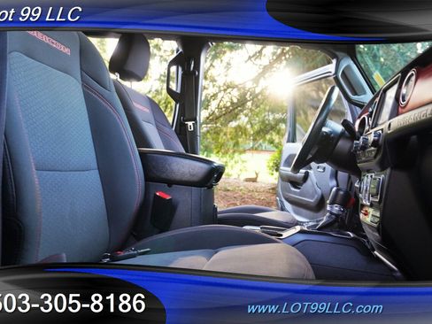 Used 2018 Jeep Wrangler Unlimited Rubicon image 18