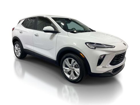 Used 2024 Buick Encore GX Preferred FWD image 5