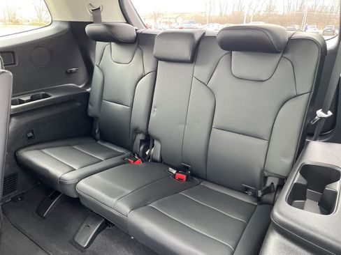 New 2025 Kia Telluride S image 14