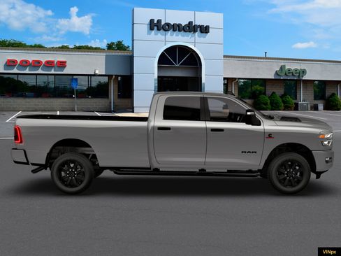 New 2026 RAM 3500 Big Horn AWD/4WD image 9