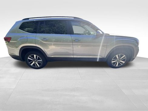 Certified 2023 Volkswagen Atlas SE AWD/4WD image 5
