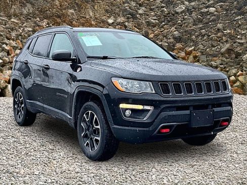 Used 2018 Jeep Compass Trailhawk w/ Leather Interior Group image 10