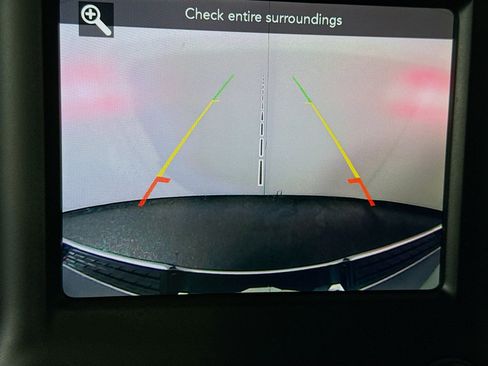 Used 2019 RAM 1500 Laramie image 19