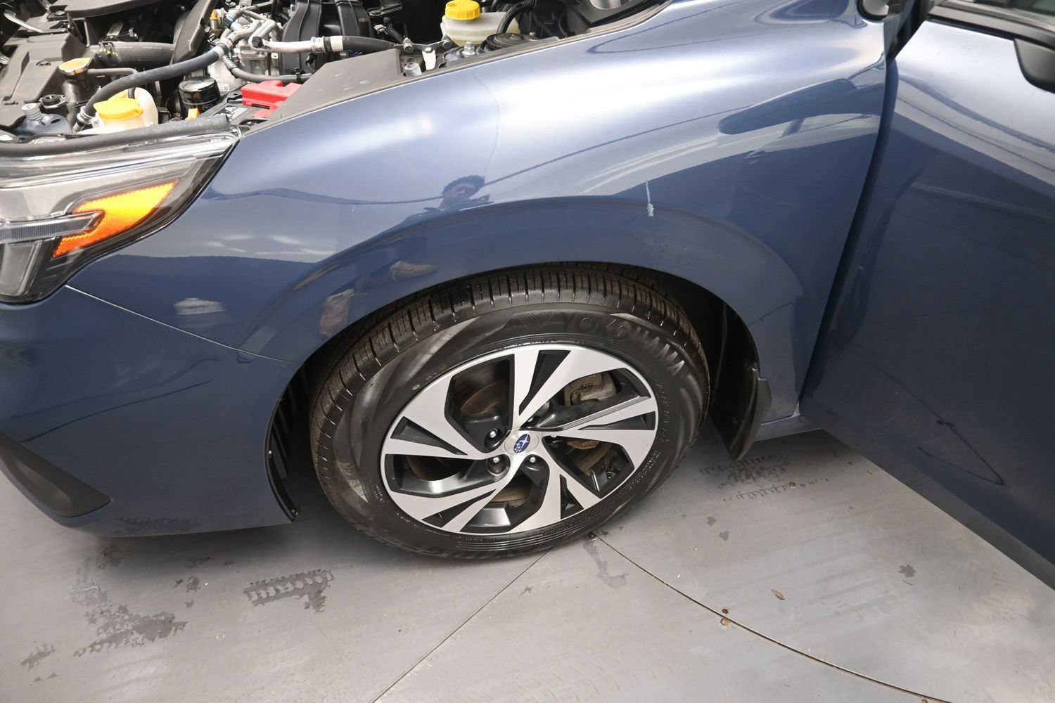 Certified 2025 Subaru Legacy Premium AWD/4WD image 17