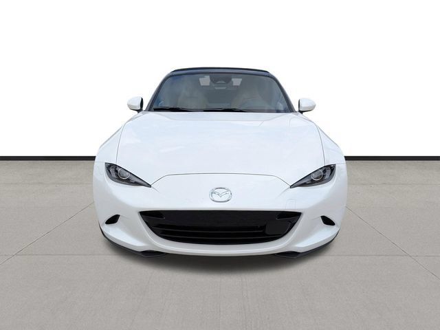 New 2026 MAZDA MX-5 Miata Grand Touring RWD image 2