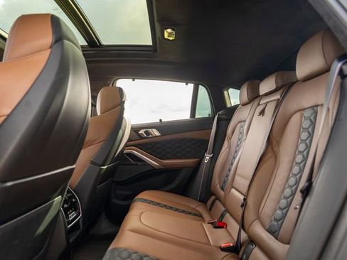 Used 2022 BMW X6 M w/ Competition Package image 18