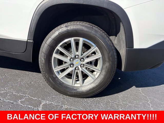 Used 2023 Chevrolet Traverse LT FWD image 10
