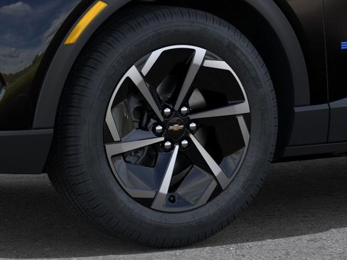 New 2026 Chevrolet Equinox EV LT image 11