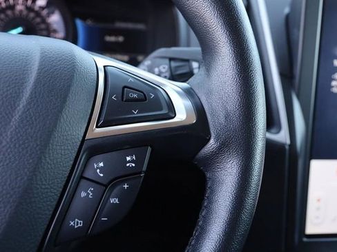 Certified 2024 Ford Edge SEL image 12