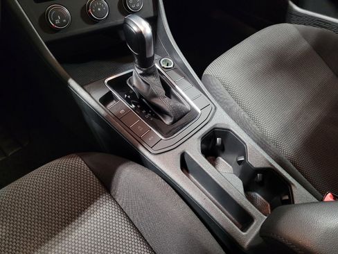 Used 2021 Volkswagen Jetta S w/ Driver Assistance Package image 26