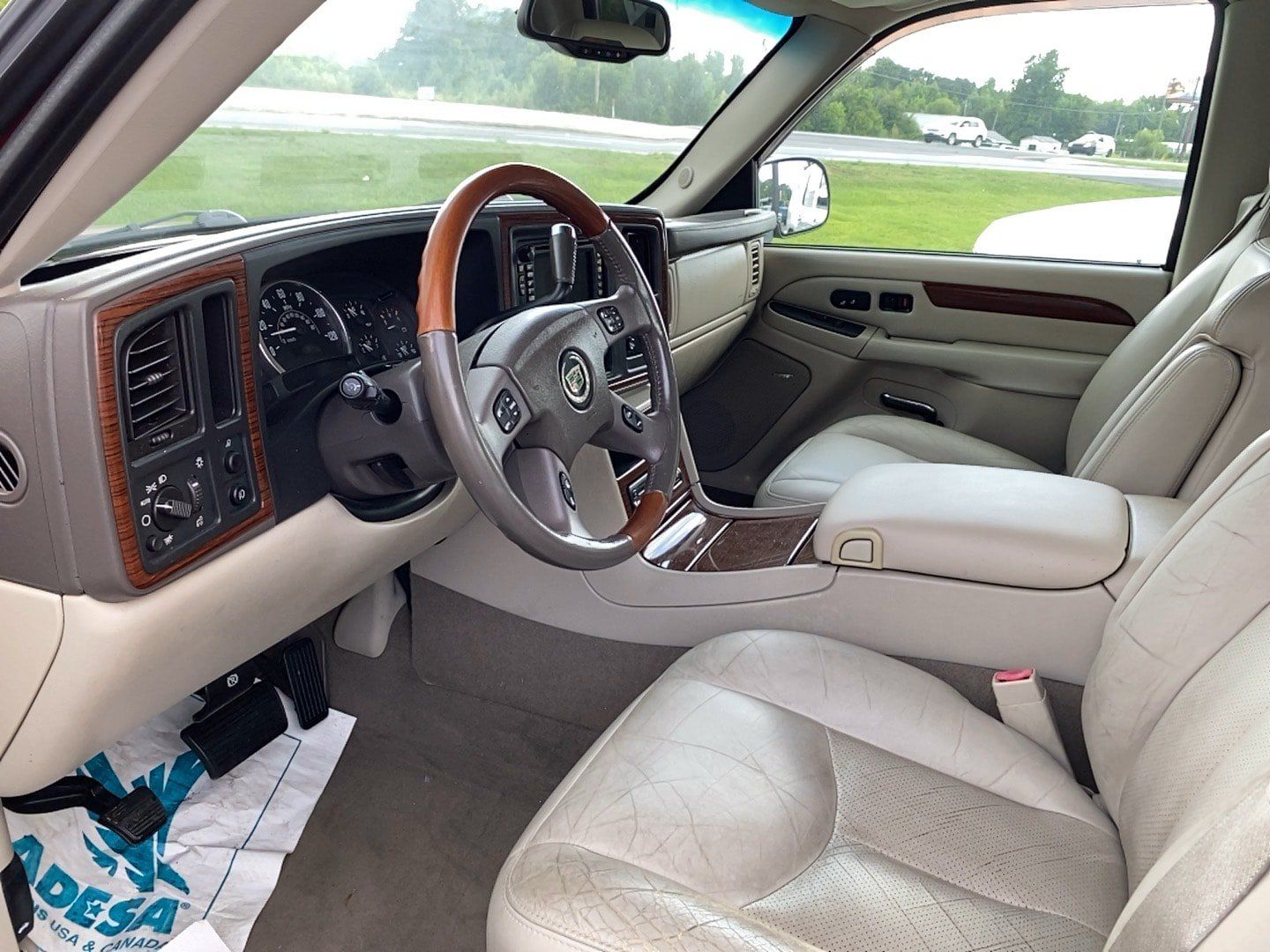 Used 2004 Cadillac Escalade EXT AWD/4WD image 12