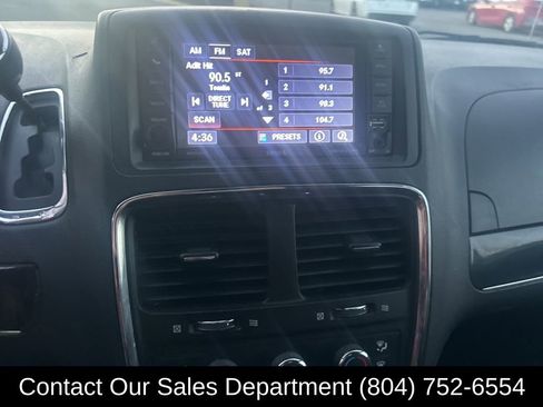 Used 2018 Dodge Grand Caravan SE image 15