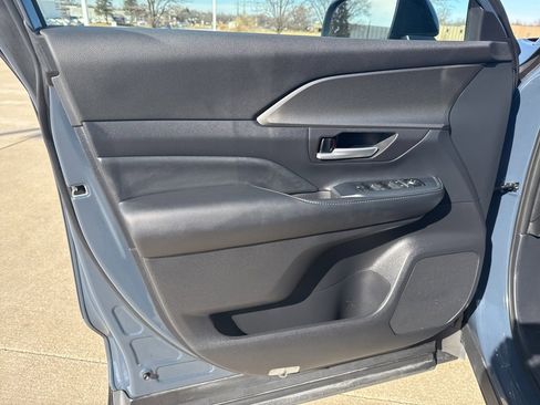 Certified 2024 Toyota Grand Highlander XLE image 18