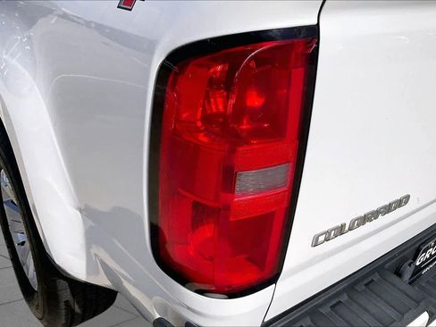 Used 2018 Chevrolet Colorado LT w/ LT Convenience Package AWD/4WD image 25