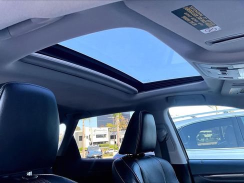 Used 2018 Lexus RX 350L Luxury w/ Accessory Package FWD image 13