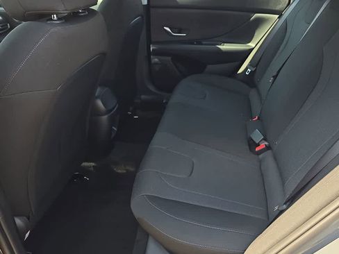 New 2026 Hyundai Elantra SE FWD image 20
