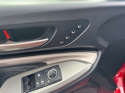 Used 2015 Lexus RC 350 AWD w/ Navigation System Package image 20