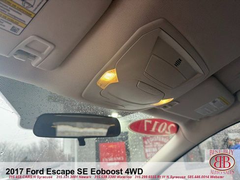 Used 2017 Ford Escape SE image 23