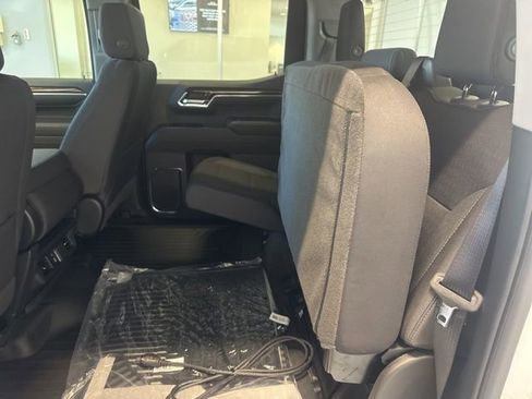 New 2026 GMC Sierra 1500 SLE w/ X31 Off-Road Package AWD/4WD image 21