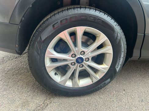 Used 2018 Ford Escape SE w/ SE Sync 3 Package image 46