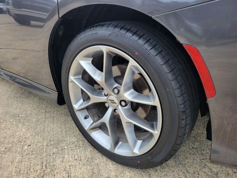 Used 2023 Dodge Charger SXT RWD image 10