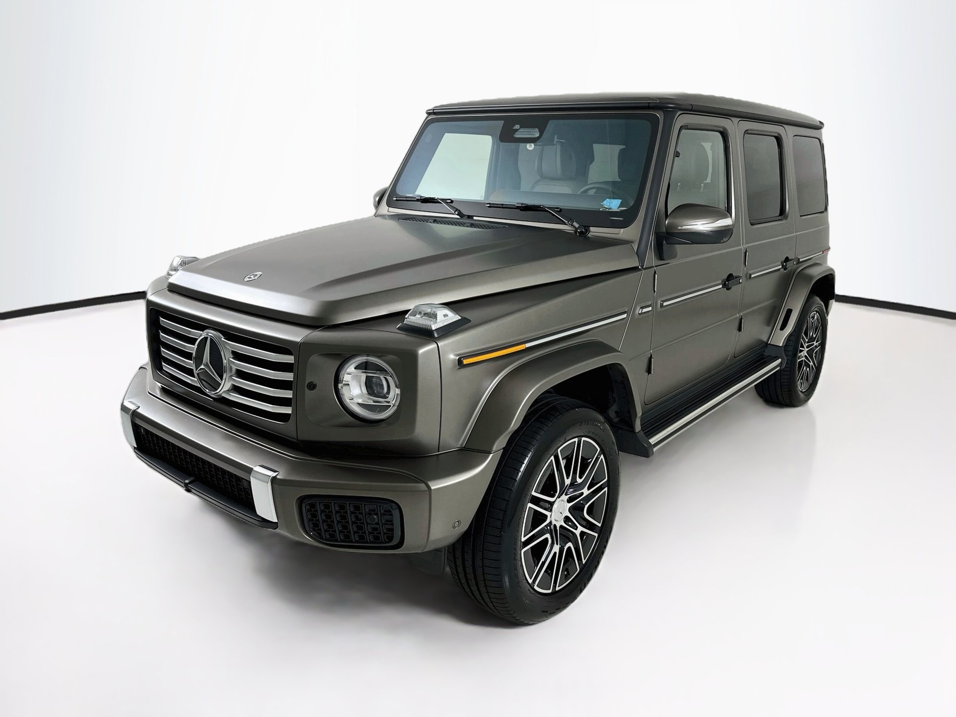 New 2027 Mercedes-Benz G 580 e image 3