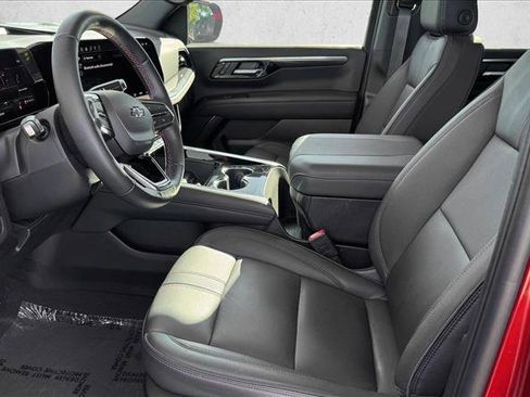 Used 2025 Chevrolet Tahoe RST w/ RST Capability Package AWD/4WD image 10