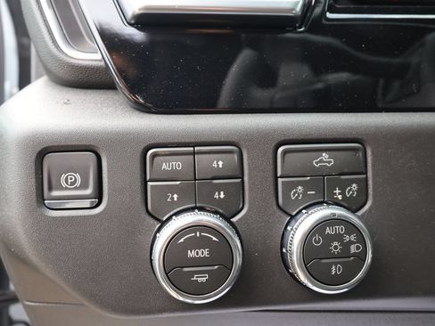 New 2026 GMC Sierra 1500 Elevation AWD/4WD image 13