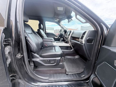 Used 2019 Ford F150 Lariat w/ Equipment Group 502A Luxury AWD/4WD image 11